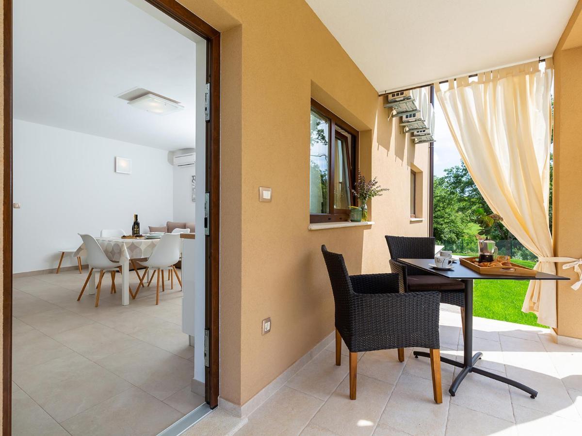 Villa Gioia Apartment With Terrace Poreč Extérieur photo